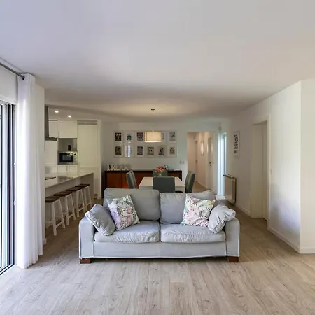 Serralves Blue House By Lovelystay *