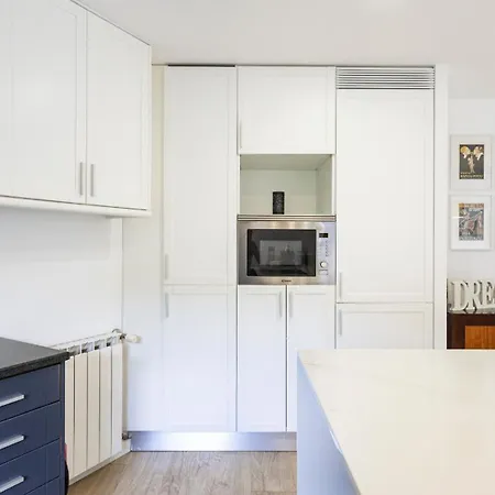 Serralves Blue House By Lovelystay