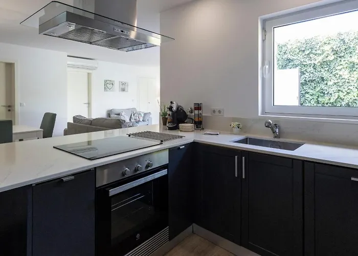 Serralves Blue House By Lovelystay * Oporto