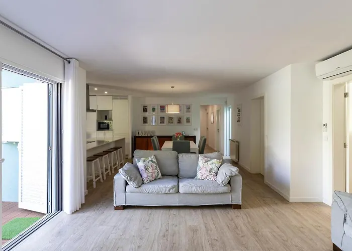 Serralves Blue House By Lovelystay *