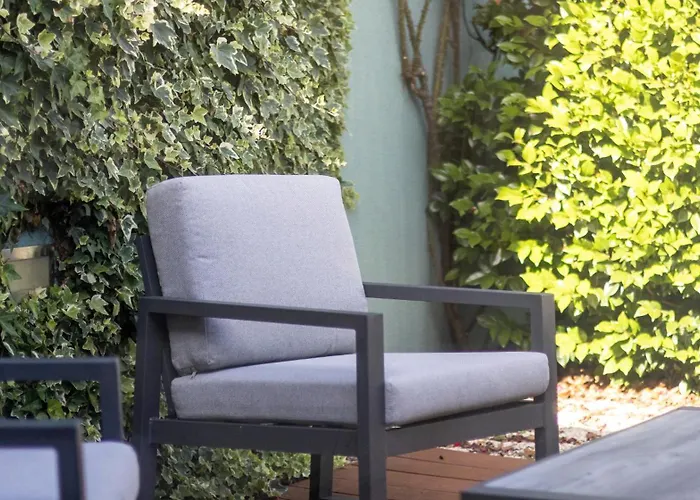 Serralves Blue House By Lovelystay *