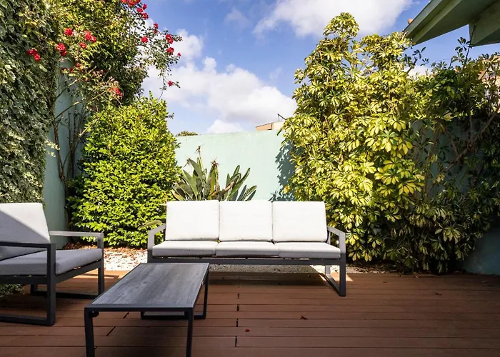 Serralves Blue House By Lovelystay *