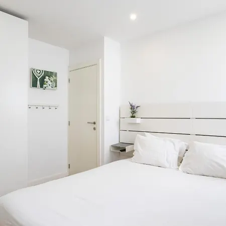 Serralves Blue House By Lovelystay *